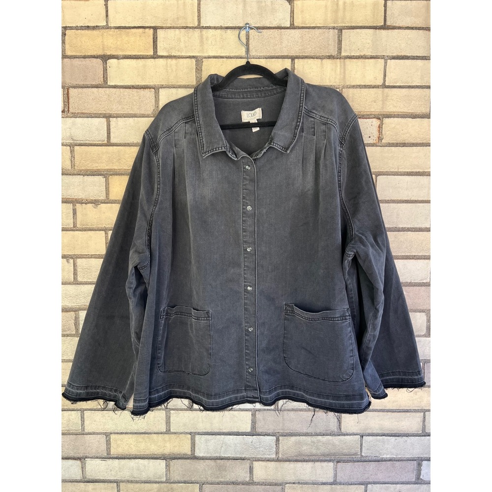 LOGO by Lori Goldstein Grey Wash Raw Hem Denim Shacket Shirt Jacket Size 4X